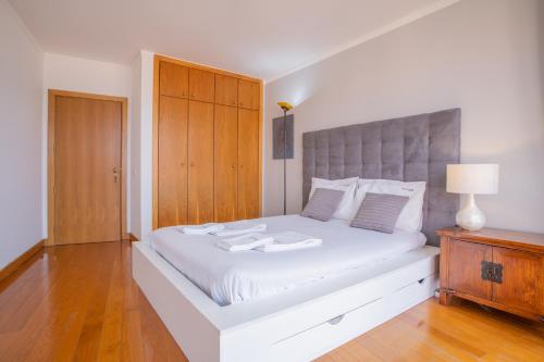 FLH Funchal Amazing Sea View Apartment with Pool