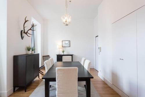 FLH Graça Spacious Flat