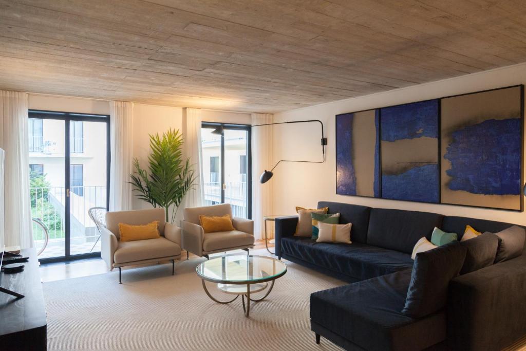 FLH Intendente Blue Flat with Balcony 58 Largo do Intendente Pina Manique, 1100-285 Lisbonne