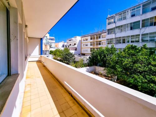 FLH Loulé Balcony Spacey Apartment