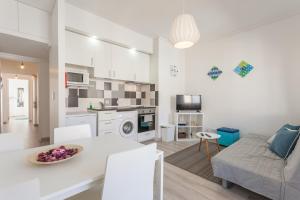 FLH Marques Modern Flat