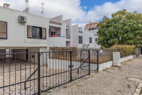 FLH Monte Gordo Family Apartment