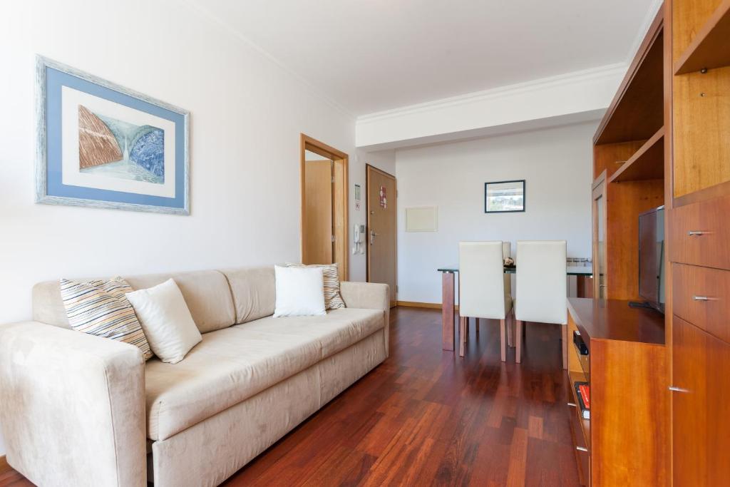 FLH Olivais Cozy Flat 30 Praça Viscondessa Olivais, 1800-289 Lisbonne