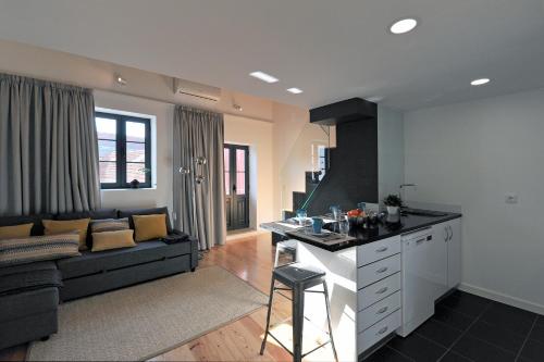 FLH Oporto Wine Cellars Luxury Apartment II