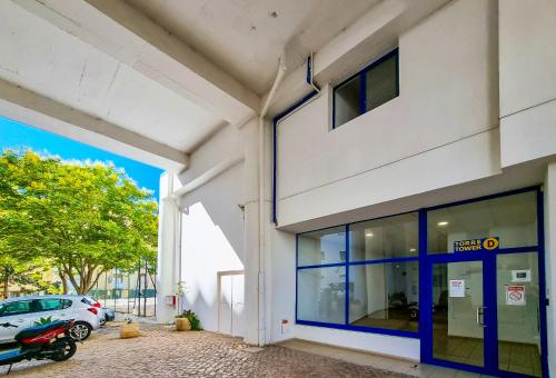 FLH Portimão Modest Flat with Balcony