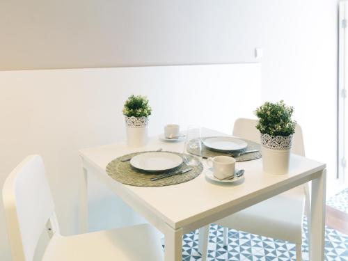 FLH Porto Bright Flat