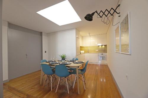 FLH Porto Lovely Flat with Balcony