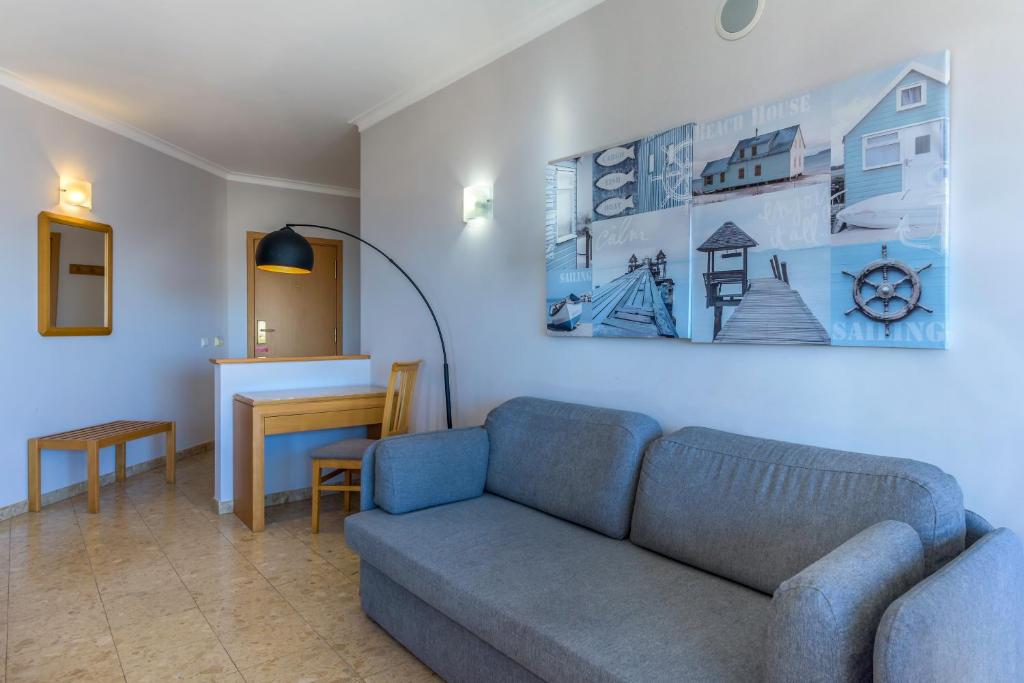 FLH Praia Mar Marine Flat with Pool Rua Agosto Azul Edifício Club Praia Mar Lote B2, 8500-515 Portimão