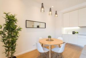 FLH Restauradores Charming Apartment