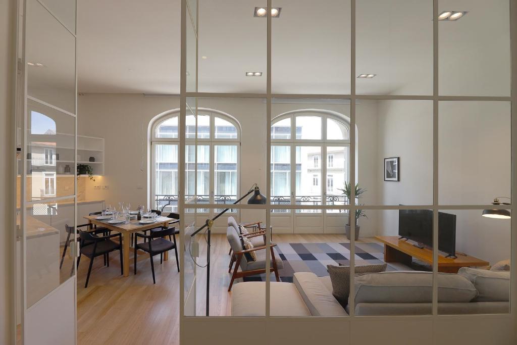 FLH Sá da Bandeira Luxury Apartment 52 Rua de Sá da Bandeira, 4000-433 Porto