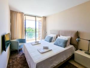 FLH Salgados Family Apartment
