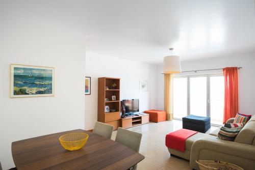 FLH Santa Luzia Flat with Pool