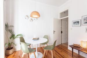 FLH The Poet Apartment near Saldanha