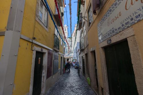 FLH Typical Alfama Apartment