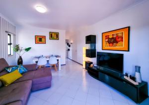 FLH Vilamoura Balcony with Pool