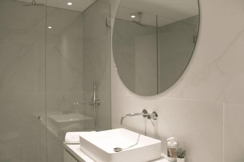 Flow Premium Loft - WITH AC!