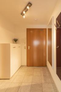 Flughafen Messe Stuttgart Stilvolle, möblierte 2 Zi DG Maisonette Whg Feelathome
