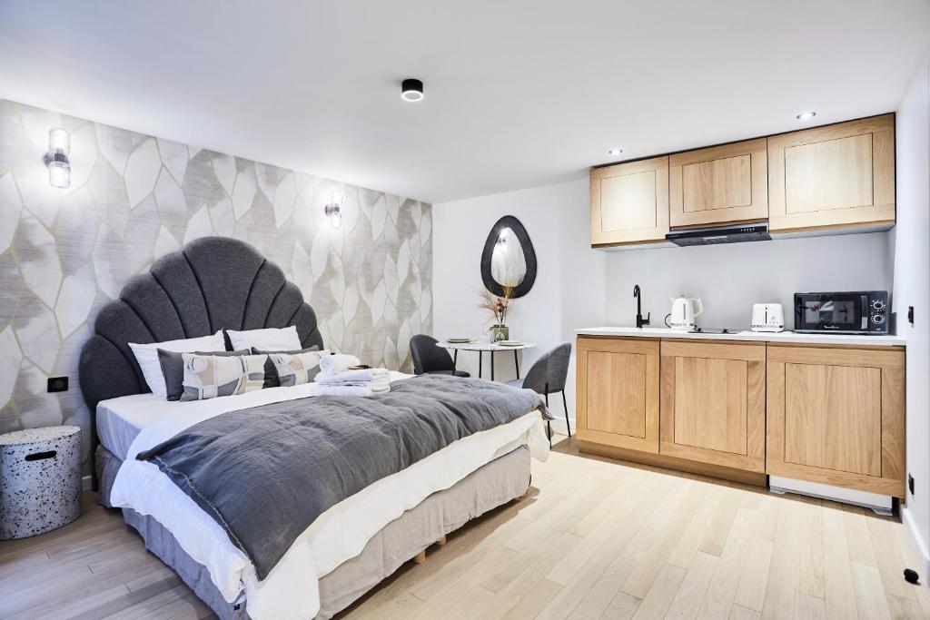Flussblickwohnung mit Terrasse, Pool, Garten&Sauna - Zi2 01855 Sebnitz