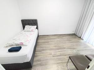 FMI,3Room Accommodation