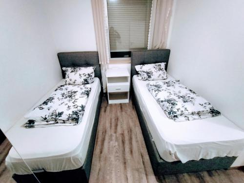 Appartement FMI Apartments 52 Hospitalstraße 52 65439 Flörsheim am Main Hesse