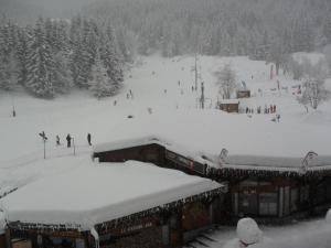 FOLYERE 17 La Tania