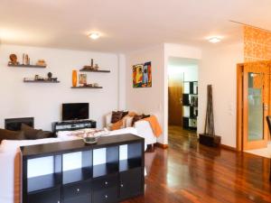 Fonsi House
