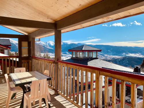 Font -Romeu : Beau T4 avec parking, terrasse et vue