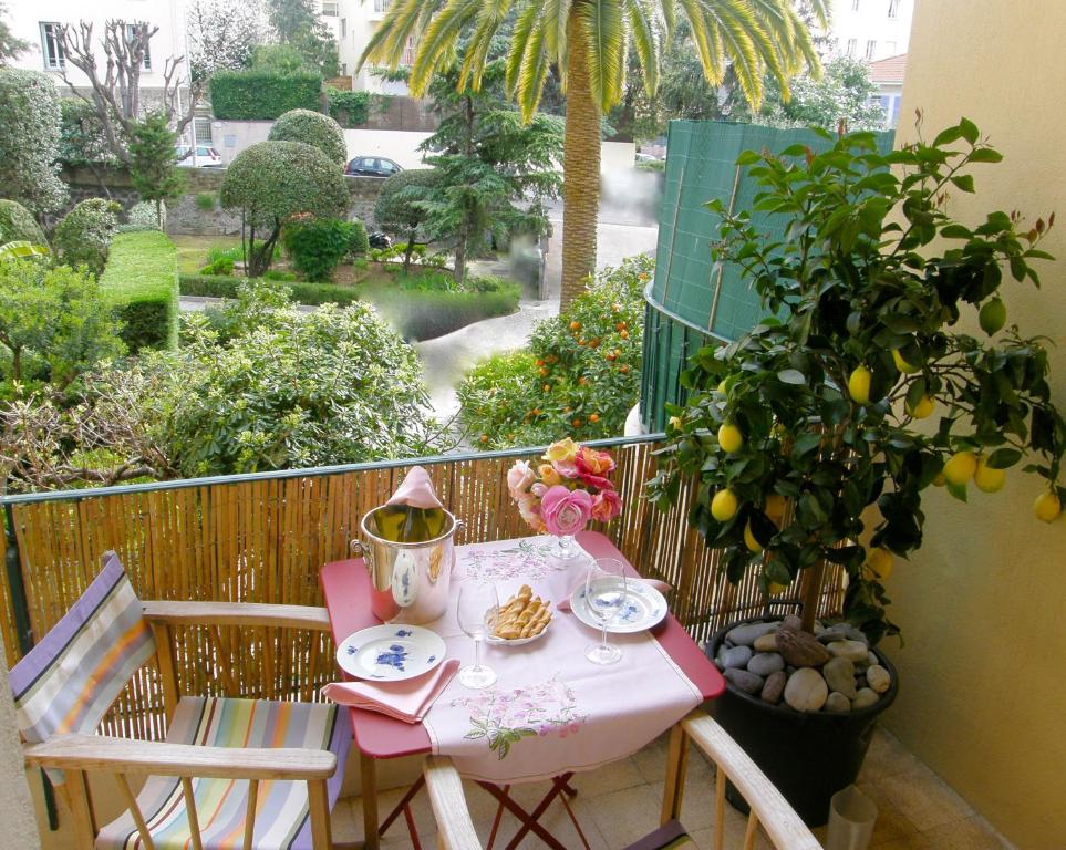 Appartement For Art and Promenade lovers Batiment A 14 Avenue Docteur Robert Moriez 06000 Nice