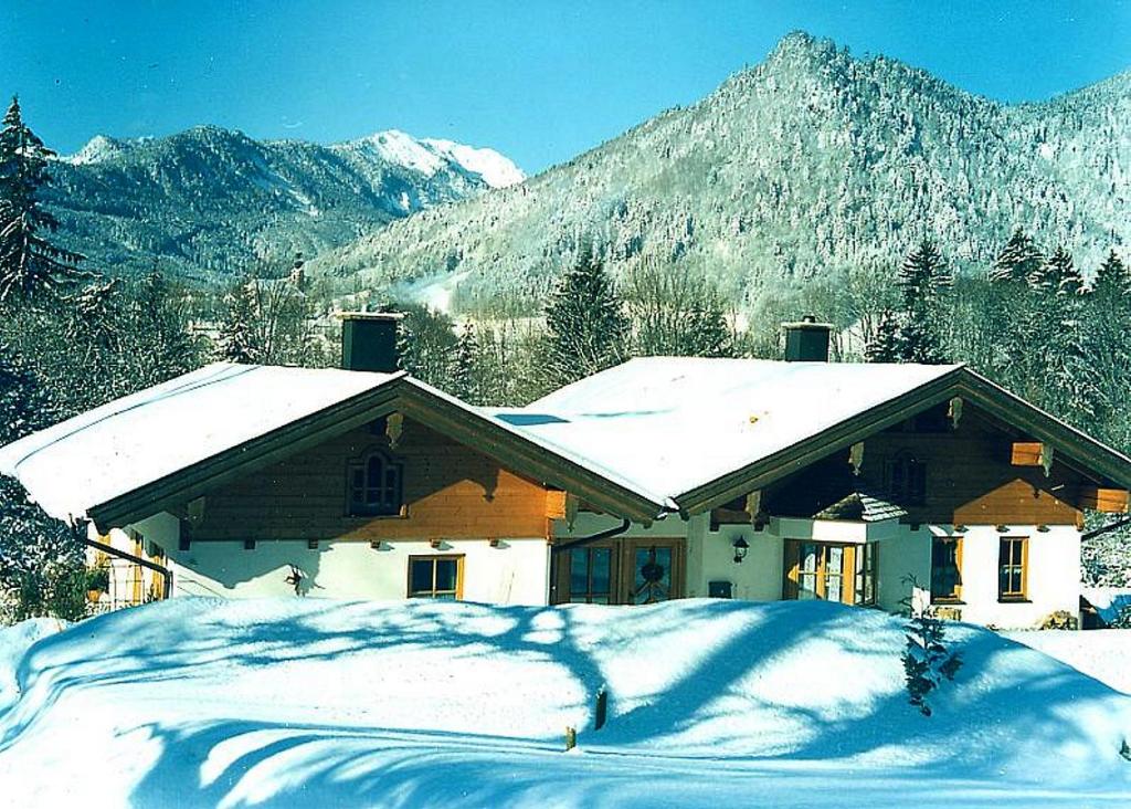 Appartement Forsthaus Röthelmoos Miesenbacher Straße 2 b 83324 Ruhpolding