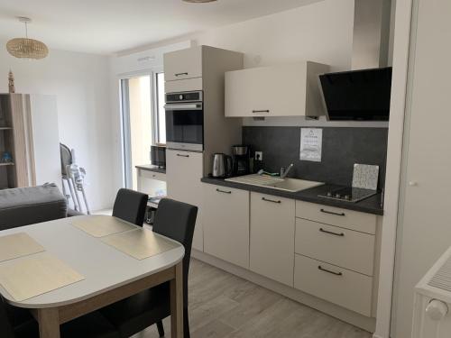 Appartement Fort-Mahon-Plage, 2 pièces, 4 personnes - FR-1-482-99 Fort-Mahon-Plage france