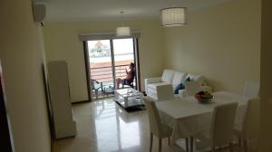 Appartement Forum Madeira Ajuda Apartment Rua José António de Freitas Gonçalves 19 B2A2, 5º AB 9000-250 Funchal Madère