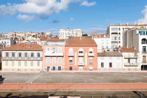 Forville YourHostHelper