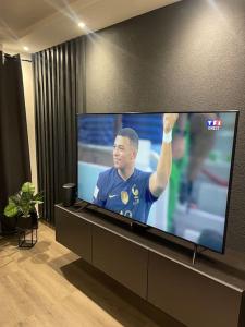 Four Seasons Appartement neuf avec parking gratuit