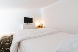 FR25 GRUISSAN Plage des Chalets studio mezzanine Vue mer