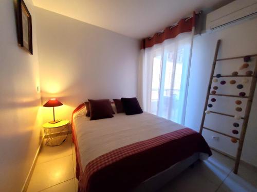 Frejus Plage Le Capitole T2 35m2 Climatise balcon