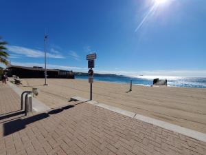Frejus Plage T1 35m2, climatise, 2 personnes,