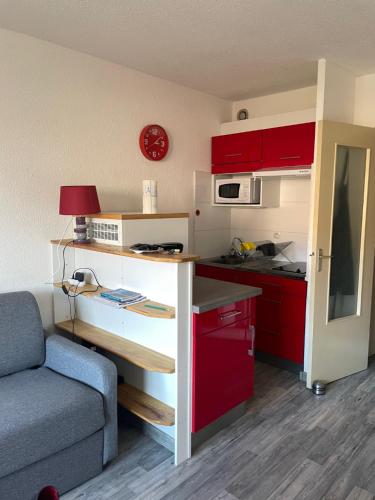 Fréjus, Studio dans résidence avec Piscine
