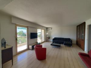 FREJUS T3 95 m2 climatise 6 personnes piscine par