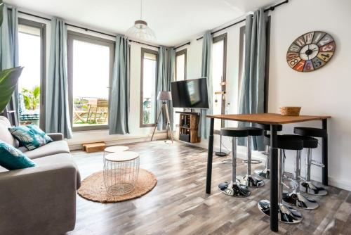Frenchyhomes☆rooftop☆centreville☆plage☆WIFI