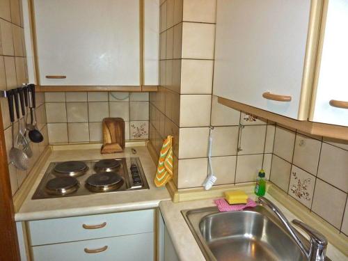 Friedrichs-1