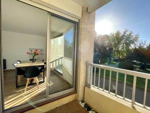 Appartement Friendly Bean 20 Avenue du Maréchal de Lattre de Tassigny 94230 Cachan Île-de-France