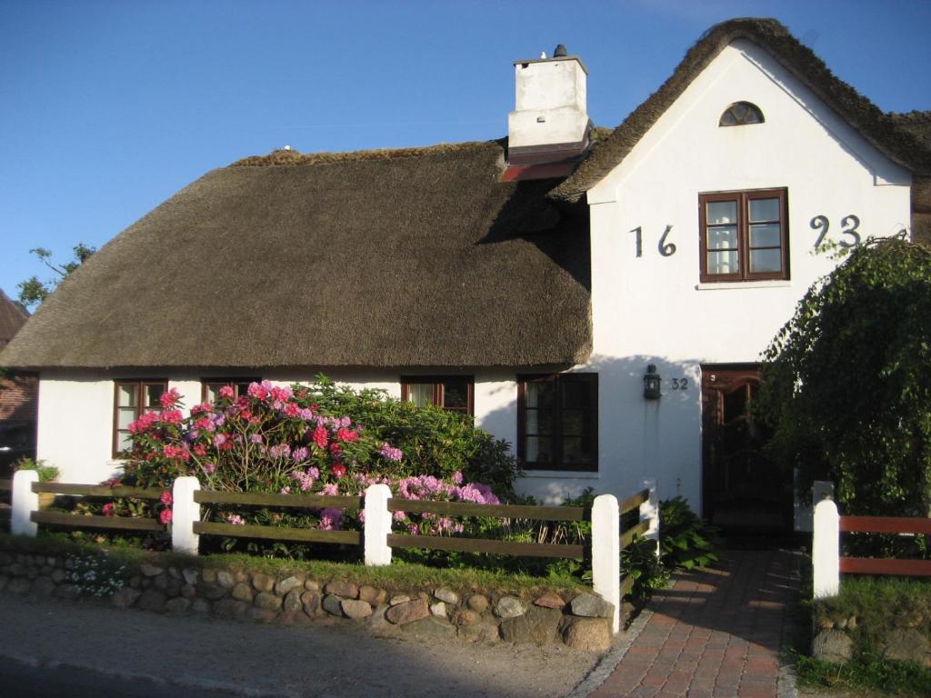 Friesenhaus, App. 2 Stadumstraße 32, 25980 Westerland