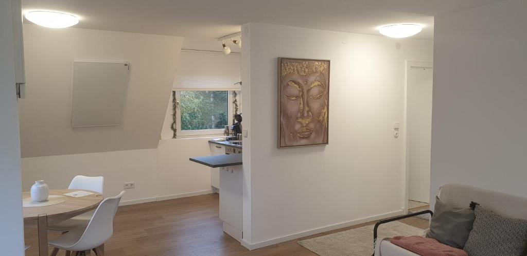 Frisch renoviert mit Dachterrasse - Genieße Ruhe und Grün nahe Neustadt Aisch Flurstraße 6, 91413 Neustadt an der Aisch