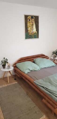 Frisch renoviert mit Dachterrasse - Genieße Ruhe und Grün nahe Neustadt Aisch
