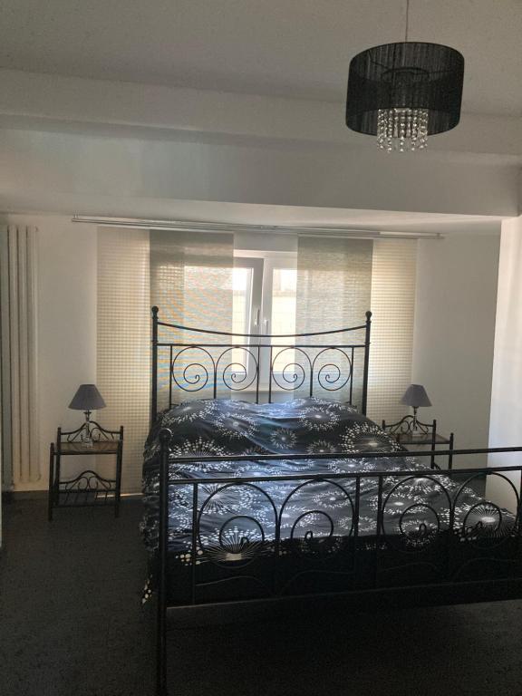 Appartement Frisch sanierte, moderne Eigentumswohnung 23 Melbeckstraße 42655 Solingen