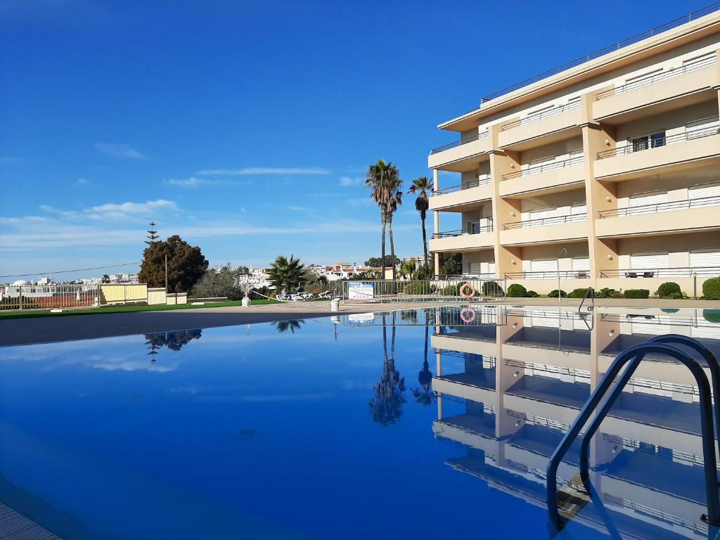 Appartement Front Beach Apartment - Quinta da Barracuda Rua Vasco da Gama, apt D06  Albufeira