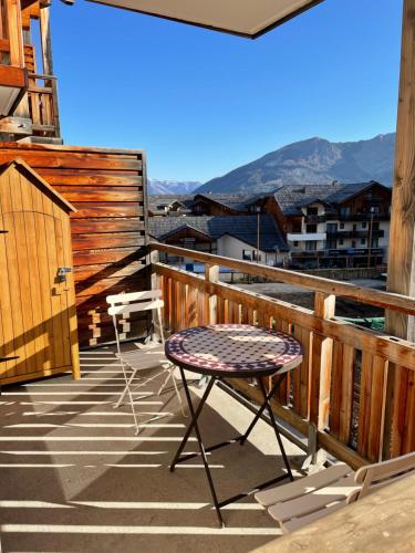 Front neige 1800, cosy 4-6p, parking couvert