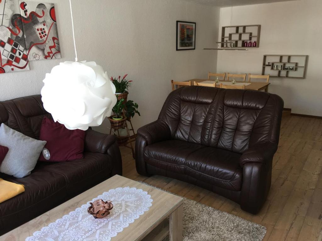 Appartement frühsonnige Innenstadt-Vollkomfort-Wohnung Brunnenstraße 5 02763 Zittau