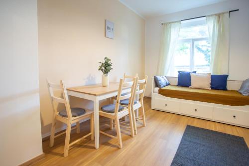 FULL HOUSE Premium Apartments - Halle Südstadt -NTFLX inkl.