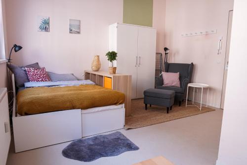 FULL HOUSE Studios - Apartment 9 - WiFi inkl.